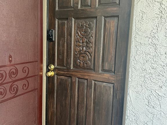 2nd image of 15511 Sherman Way APT 34
