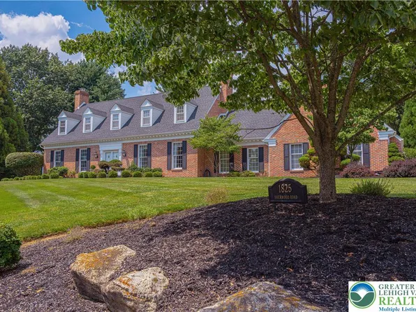 1825 Sherwood Rd, Allentown, PA 18103