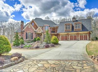 1000 Renfroe Lake Dr, Auburn, GA 30011