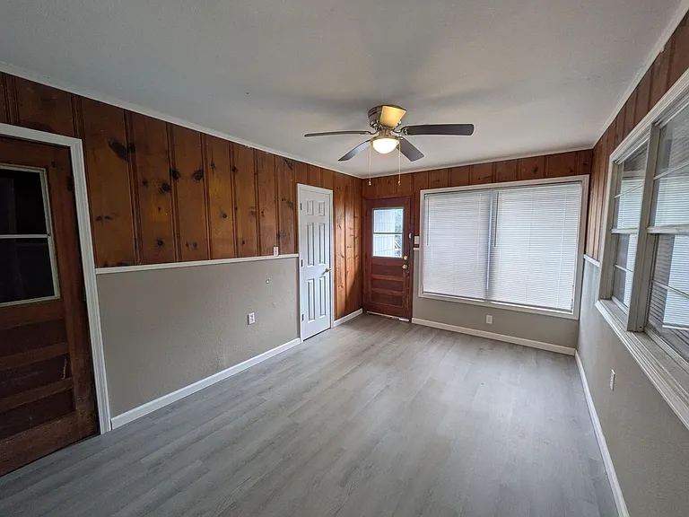 5251 Procter St — Photo 20