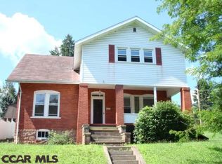 427 5th St, Tyrone, PA 16686