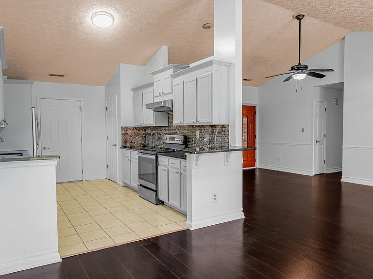 2023 Cycling Ln — Photo 20