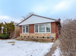 3108 W Jarvis Ave, Chicago, IL 60645