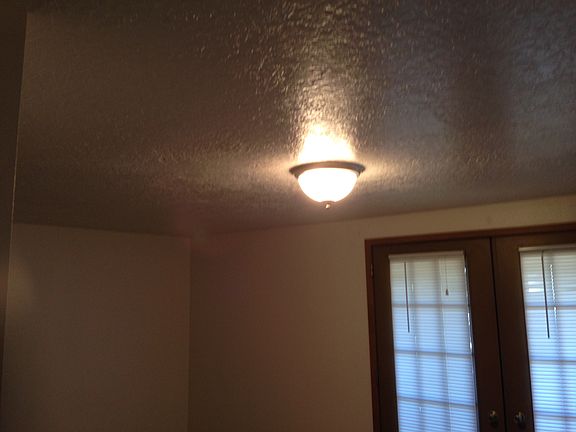 5th image of 621 John Adams Ct APT 2