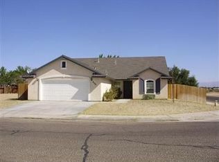 400 Mavis Ct, Ridgecrest, CA 93555