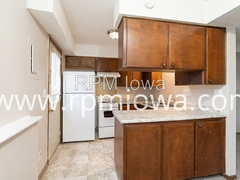 3424 SW 42nd St #3424 — Photo 9
