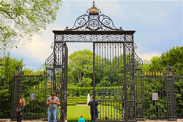 Rented by New York is Home | media 67