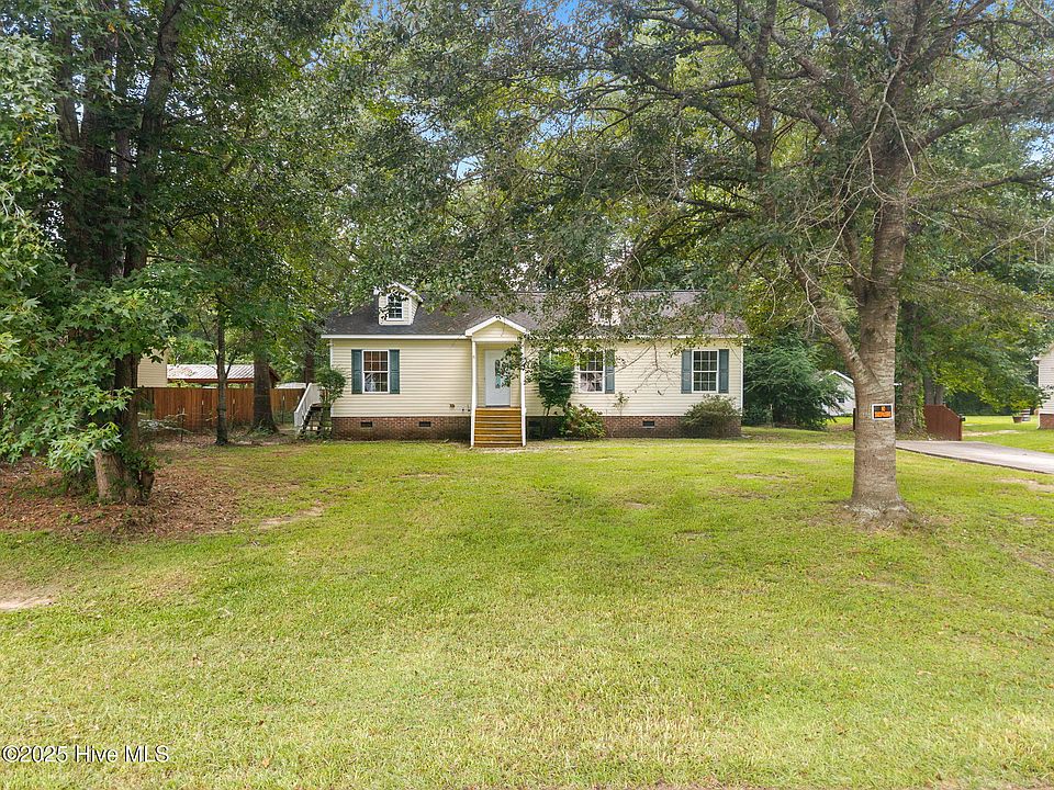 1st image of 111 Dreyton Hall Court