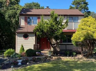 285 Savannah Rd, Toms River, NJ 08757