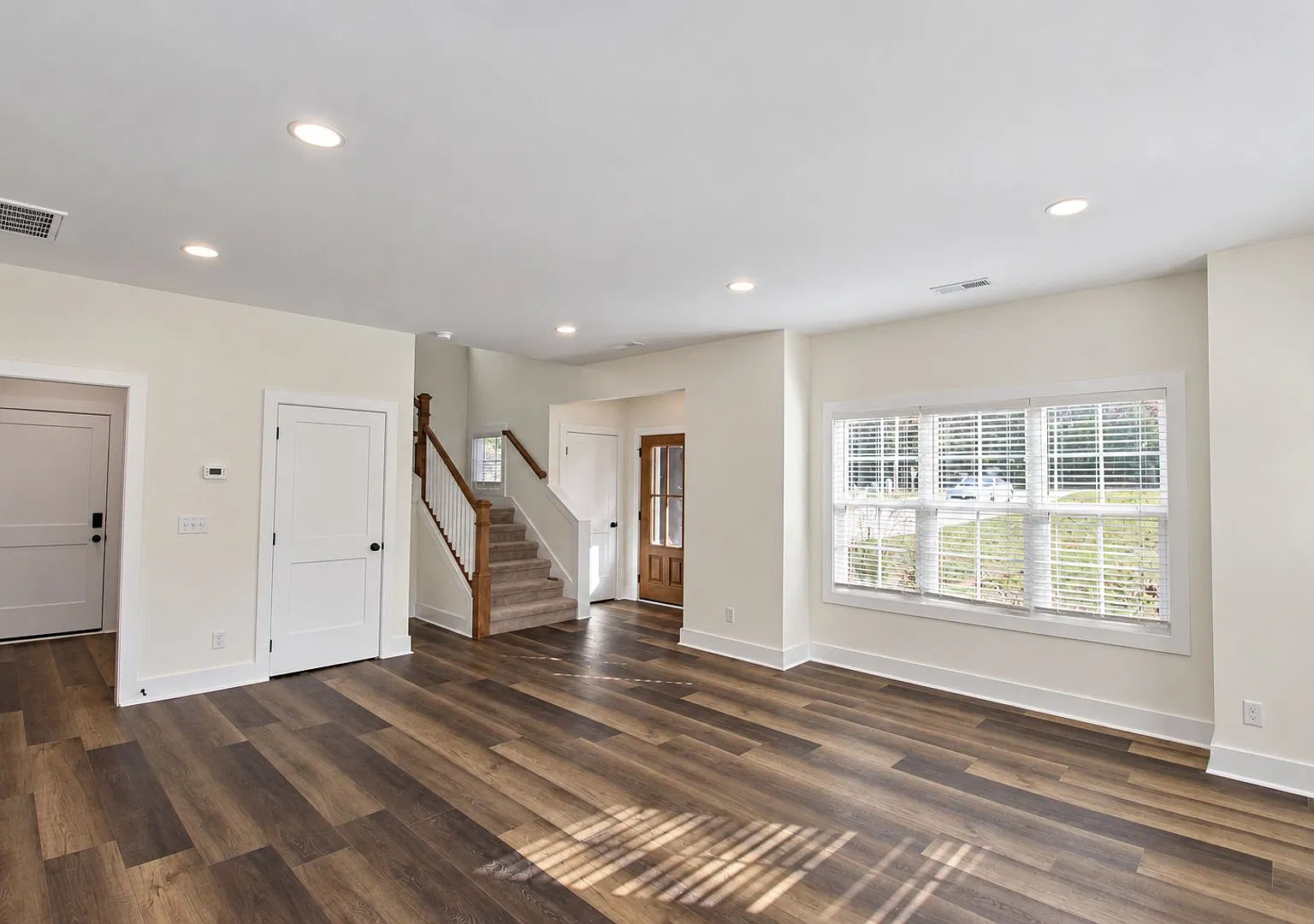 Light-Filled 3-Bedroom, 3-Bath Home with Open Living & Walk-In Pantry — Photo 2