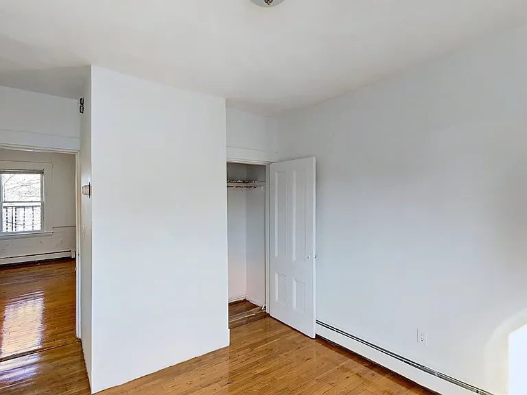 148 5th St #6 — Photo 12