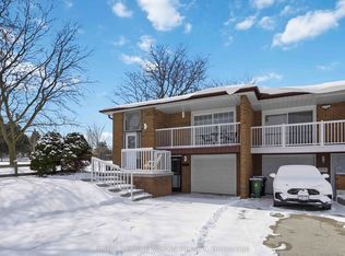 7 Snowhill Cres, Toronto, ON M1S 3T4
