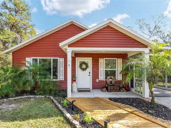 7 Bay Court Pass, Ocklawaha, FL 32179