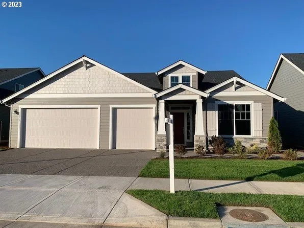 30967 NW Moon St #196, North Plains, OR 97133