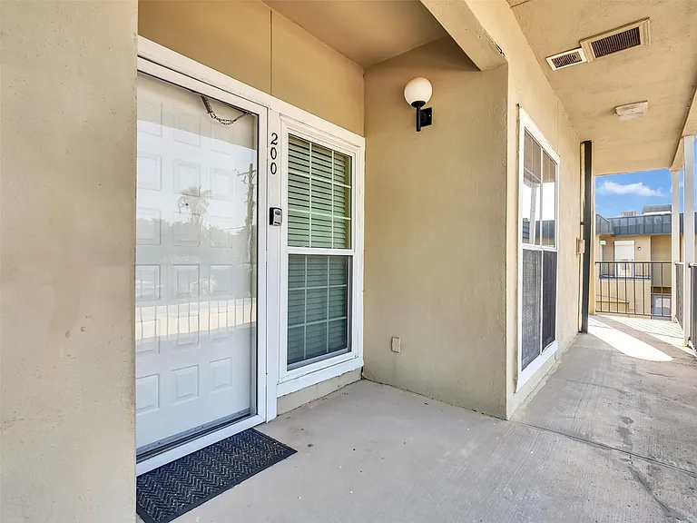 921 Marine Dr #200 — Photo 6