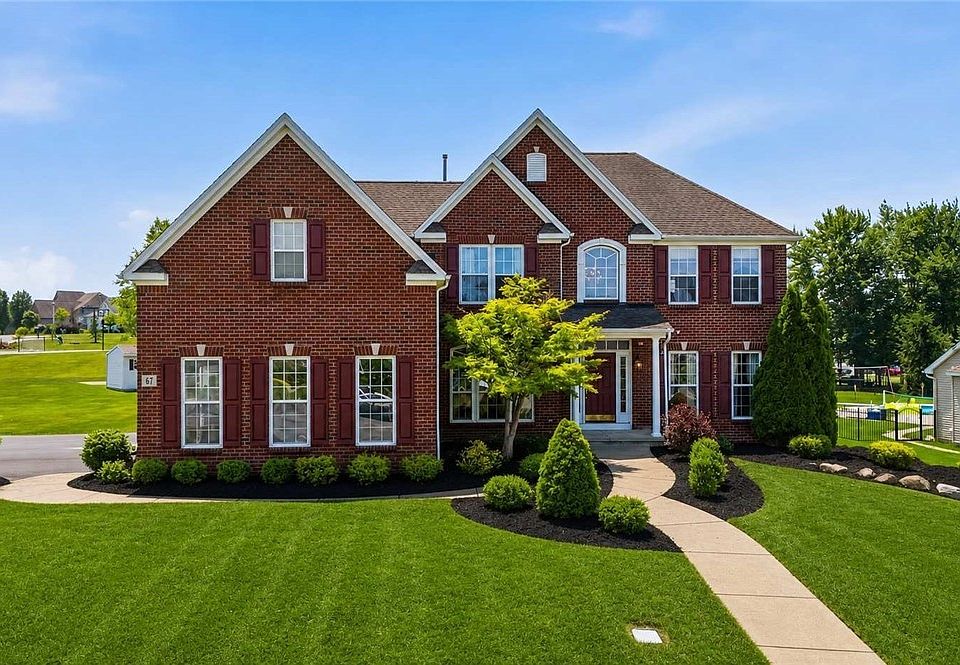 1st image of 67 Breezewood Dr
