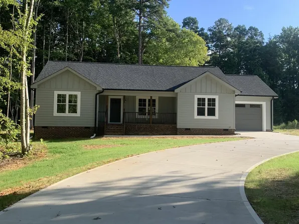 9529 Meredith Dr, Rougemont, NC 27572