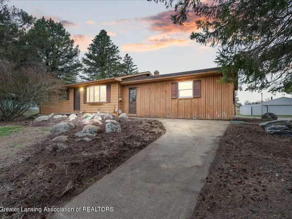 1570 S Williamston Rd, Dansville, MI 48819