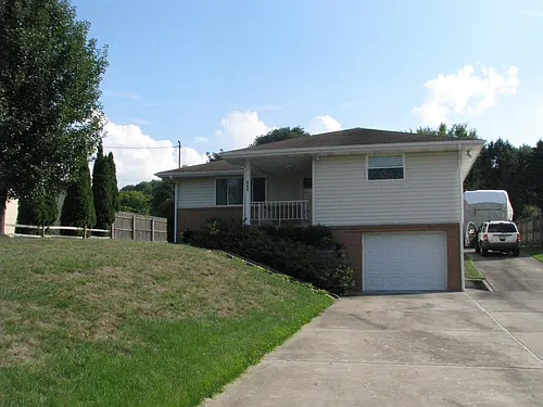 703 Cliff Mine Rd Photo 1