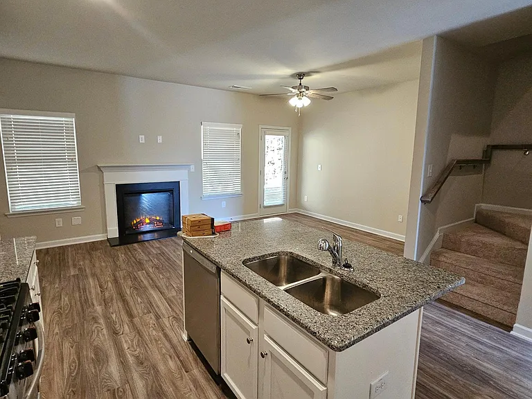 277 Turtle Creek Dr — Photo 7