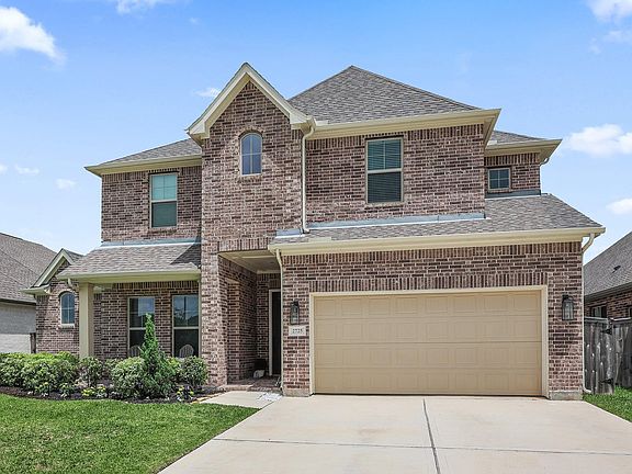 2nd image of 2725 Lakeside Shore Dr