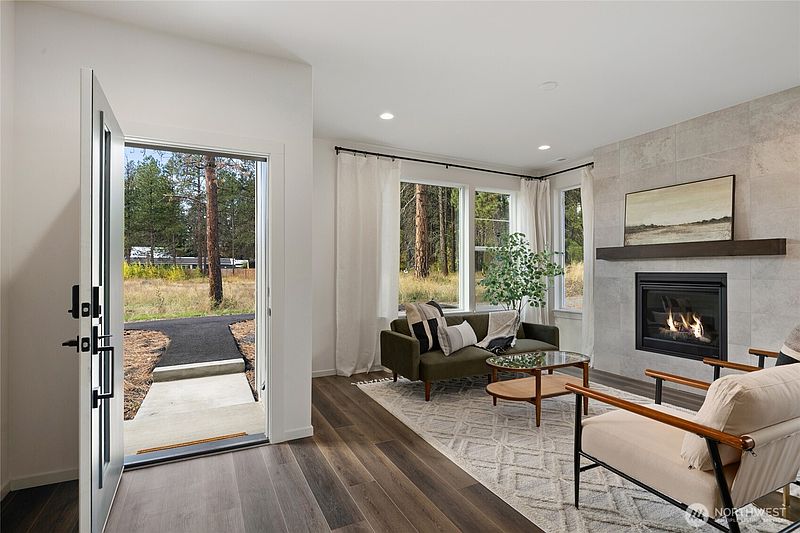 3rd image of 604 Compass (Lot 23) Place