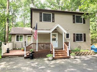 4302 Winchester Way, Bushkill, PA 18324