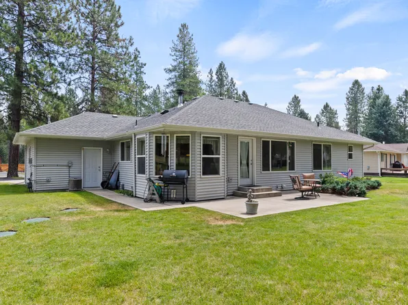 124 W Trappers Loop, Chewelah, WA 99109