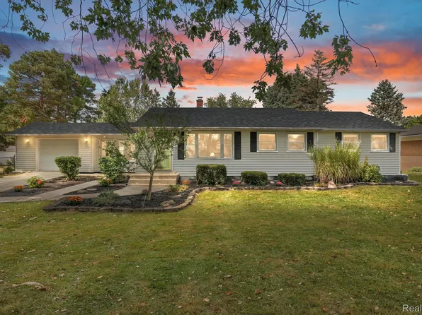 7231 Reber Dr, Shelby Township, MI 48317