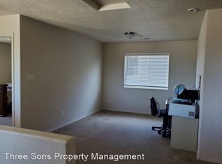 9601 Mirasol Ave NW, Albuquerque, NM 87120