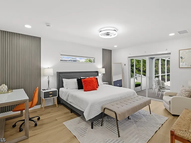 1801 Everest Pkwy — Photo 32