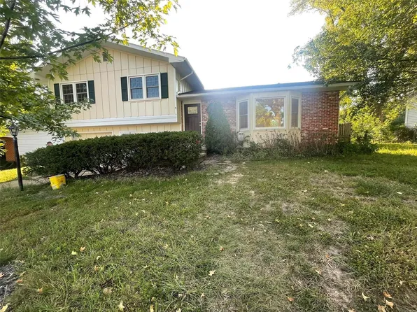 13 S Murry Ln, Rolla, MO 65401