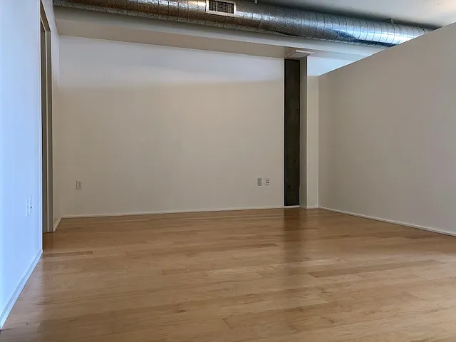 1100 S Hope St #1104 — Photo 10