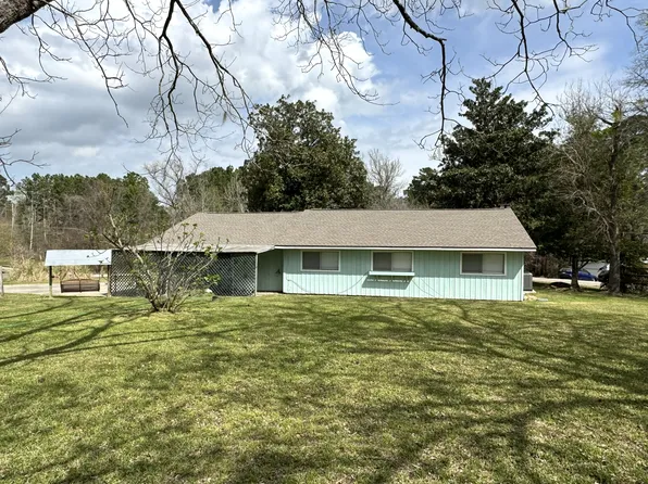 50 Mirror Lake Ln, Coldspring, TX 77331