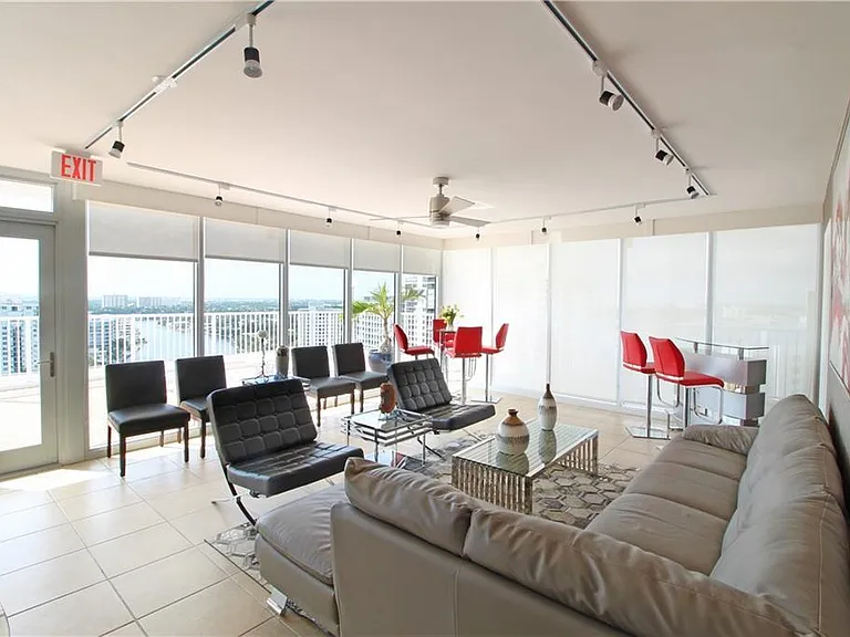 2800 E Sunrise Blvd #19D — Photo 33