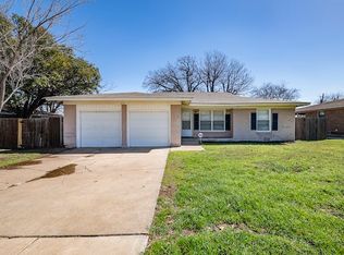 2115 Forest Ave, Fort Worth, TX 76112