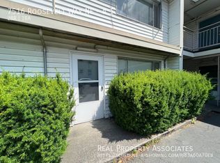 7516 Roosevelt Way NE APT 1, Seattle, WA 98115