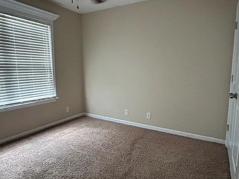 208 Woodland Cir — Photo 10