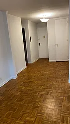 Rented by Chana Ofek, LREB