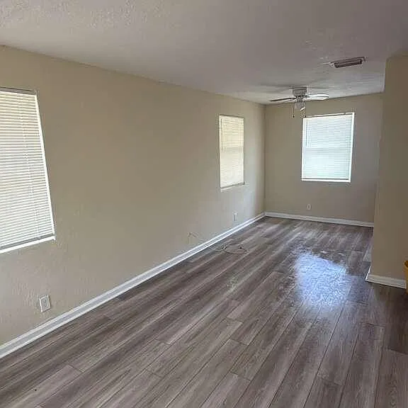 3722 Henry Ave #3 — Photo 5