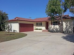 917 Alta Loma Dr, Corona, CA