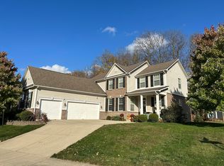 14179 Laura Vista Dr, Carmel, IN 46033