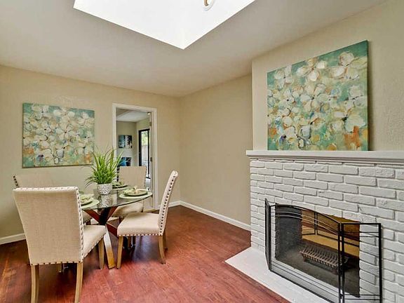 3rd image of 18843 Casa Blanca Ln