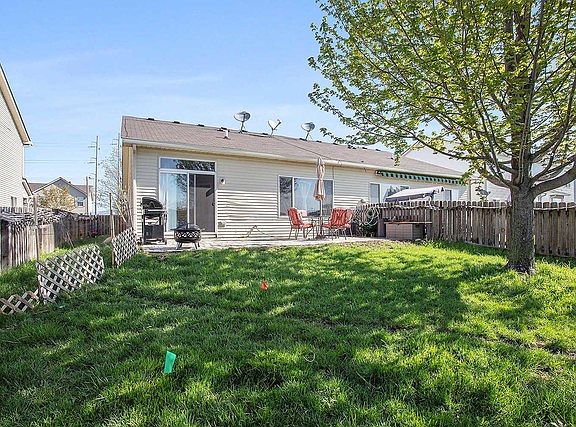 2nd image of 2274 Margaret Dr