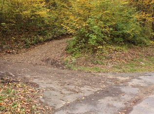 Woodville Rd, Warren, CT 06754