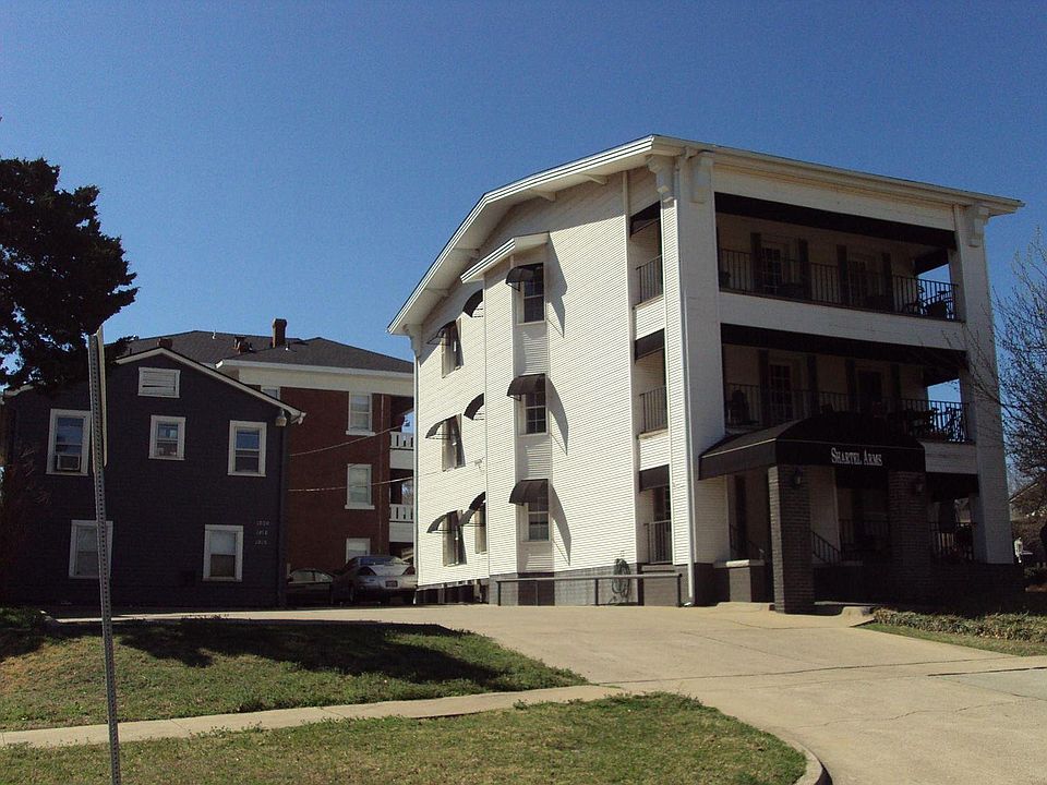 Downstairs apartment with covered front porch, facing Mesta Park. One designated parking spot.