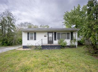 113 Blue Water Ln, Cahokia, IL