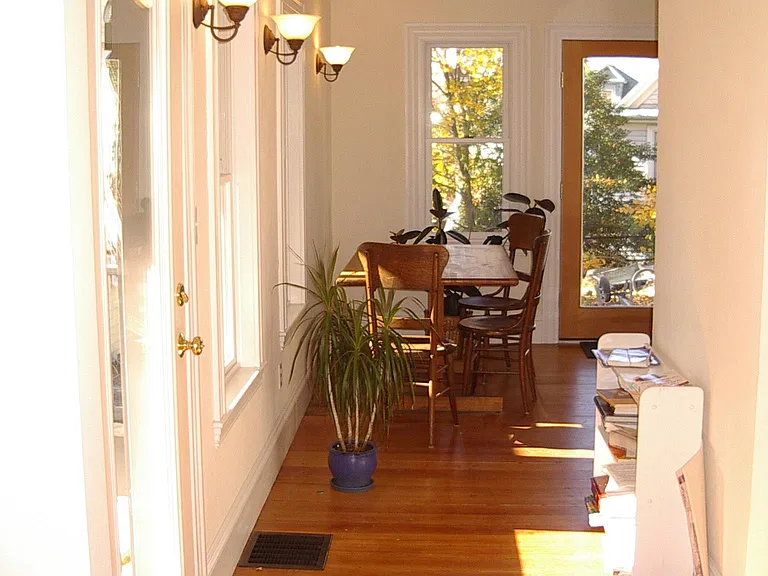 146 Elm St #1 — Photo 9