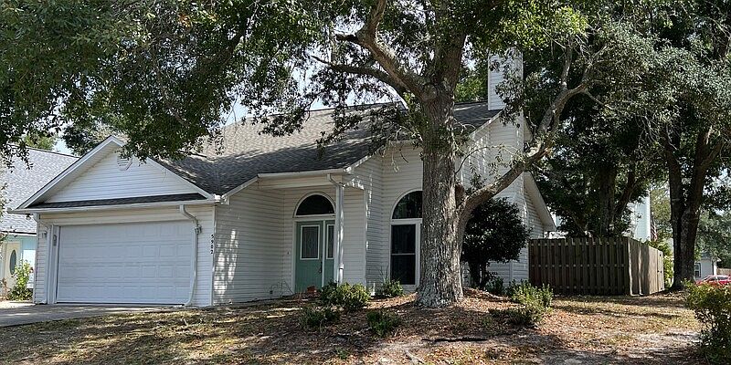 1st image of 5902 Bay Vista Dr