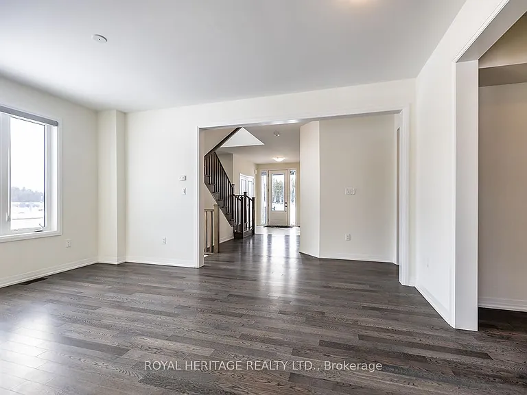 289 Flavelle Way — Photo 9
